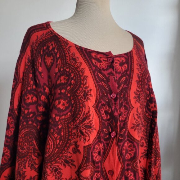 Isaac Mizrahi Red Paisley Cardigan Button Front Women’s Large Sweater (Size: 2x) - Picture 8 of 12